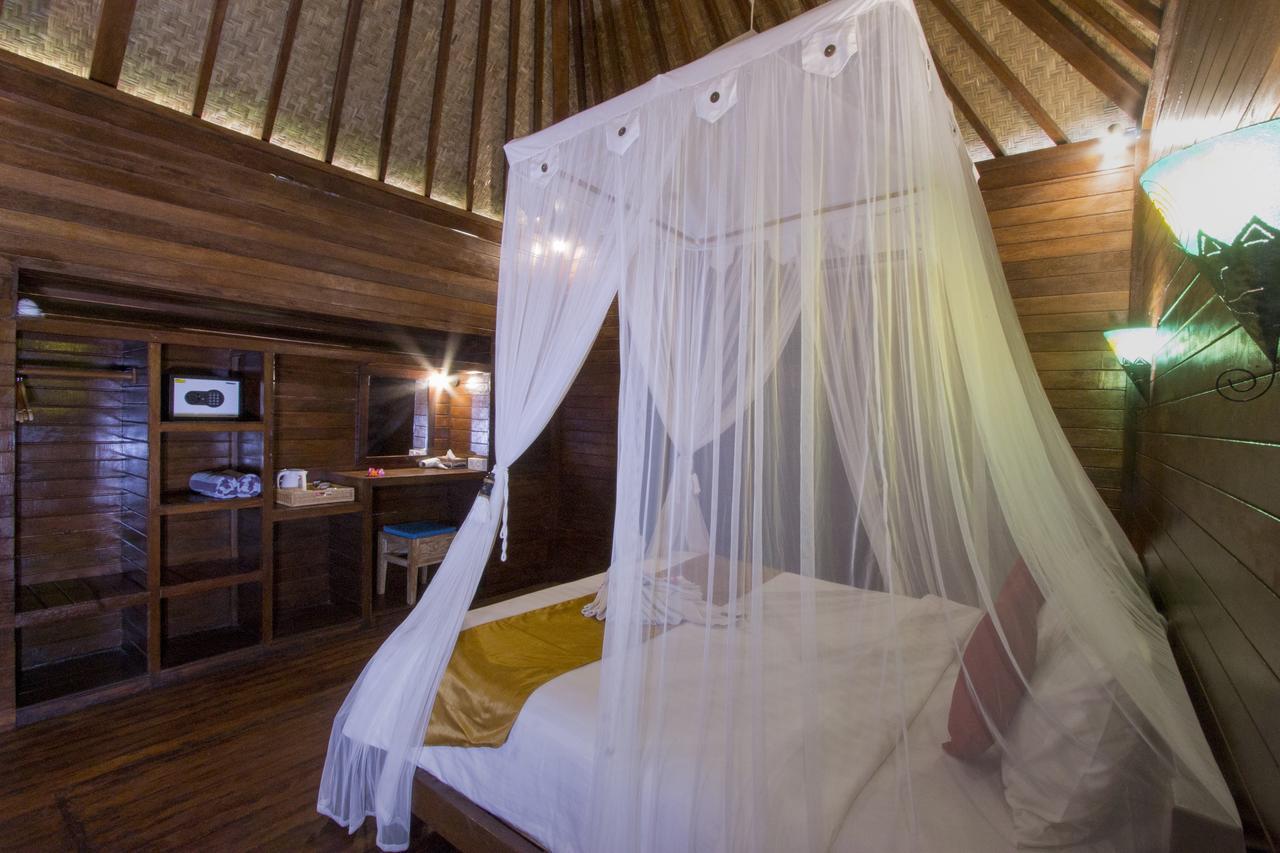 Amora Hut'S Nusa Lembongan  Exterior photo